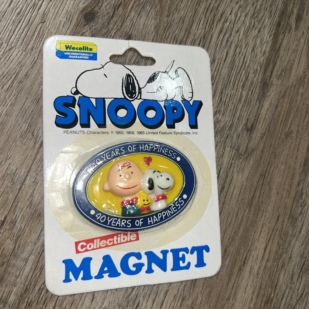 Vintage 1965 Peanuts 40‎ Years of Happiness Wecolite Co Refrigerator Magnet